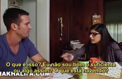 Assistir a star is born legendado