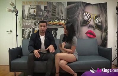 Morena peituda metendo gostoso