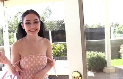 Naughty Sitter Lenna Lux Fucks All The Husbands And Makes Mad Tips From It!